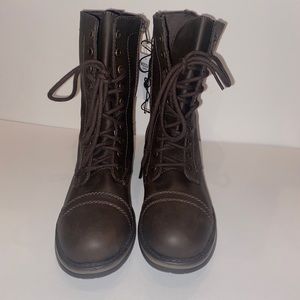 Target Combat Boots